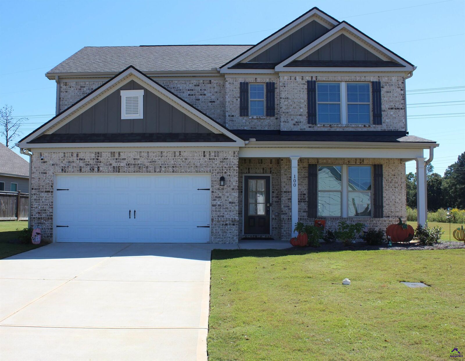 Property Photo:  100 Davids Place Drive  GA 31088 