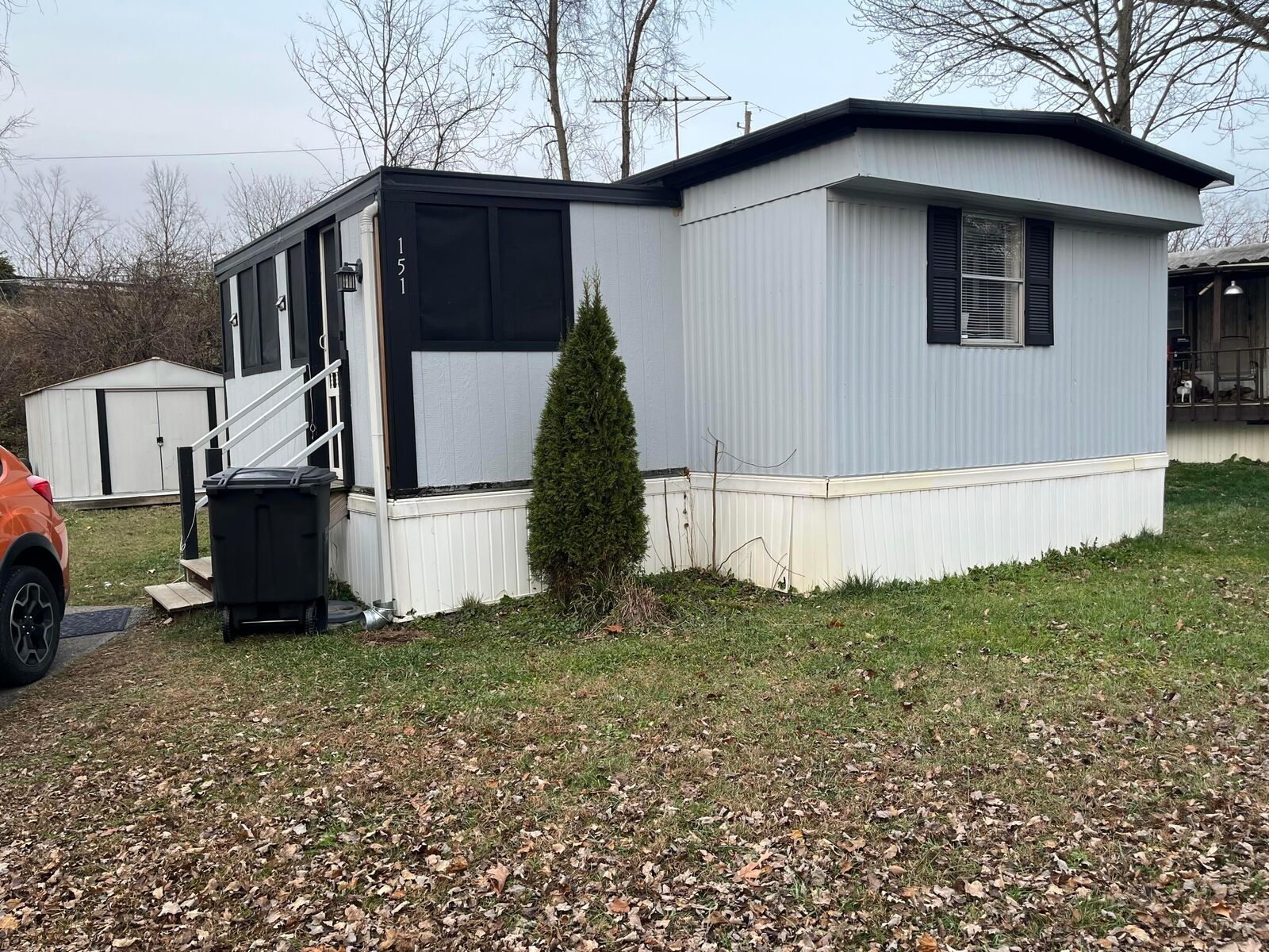 Property Photo: 151 Cambridge Court OH 43068