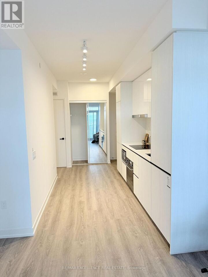 Property Photo: 08 Interchange Way 2307 ON L4K 0R2