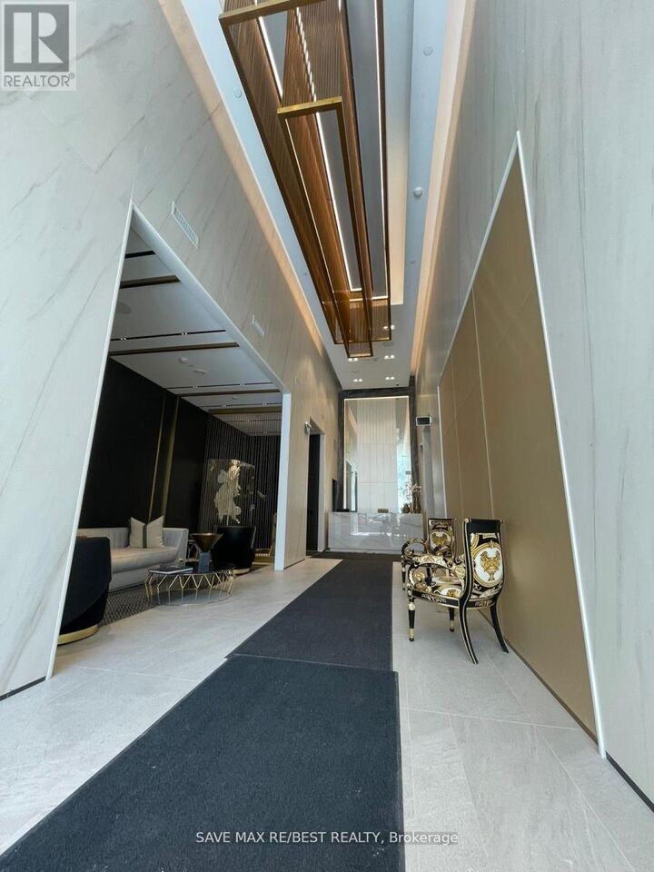 Property Photo:  319 Jarvis Street 3707  ON M5B 0C8 