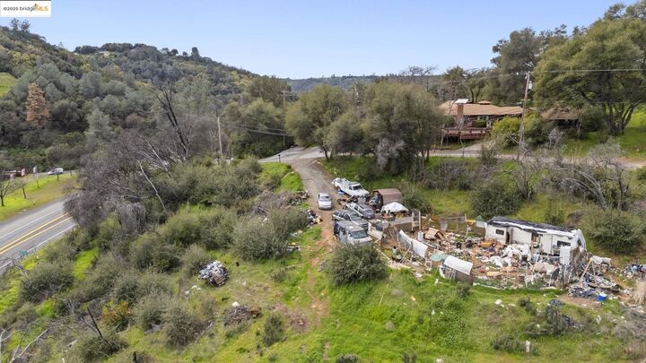 Property Photo: 11310 McKibbin Dr CA 95327