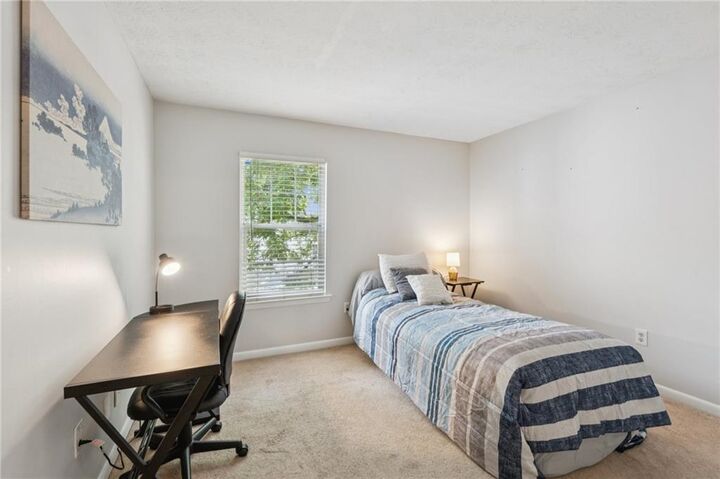 Property Photo: 1150 Collier Road NW 16H GA 30318