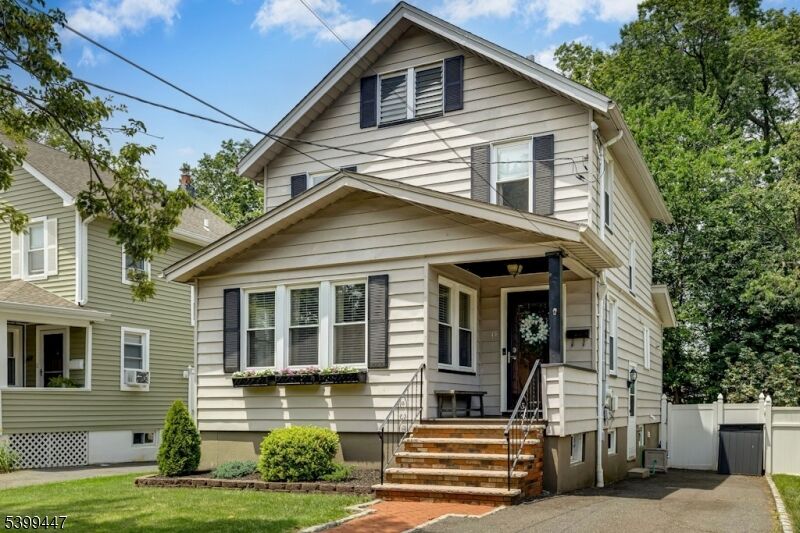Property Photo:  36 Wall St  NJ 07016 