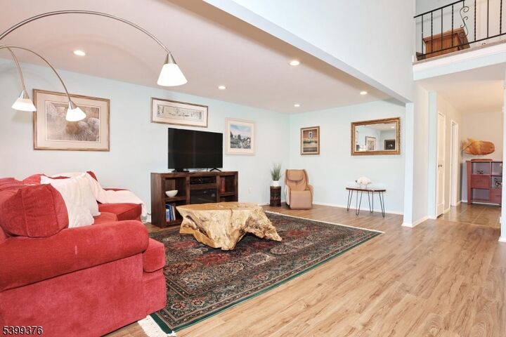 Property Photo: 32 Tamaron Dr NJ 07463