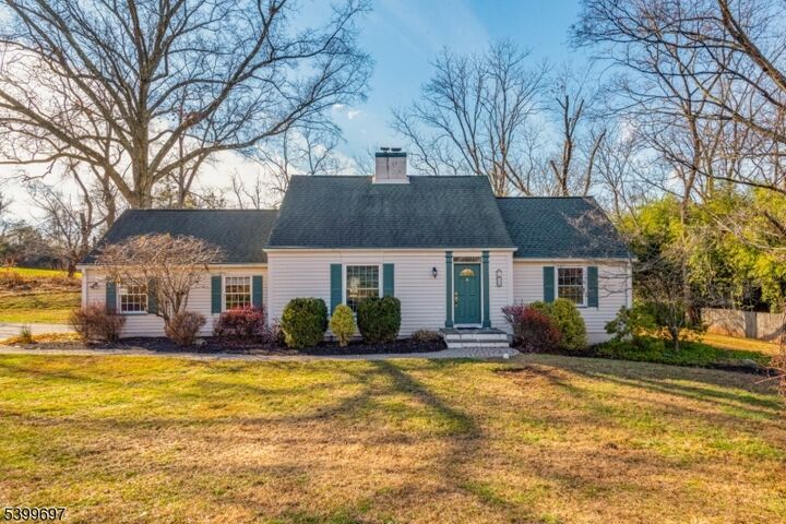 18 Farview Dr  Clinton Twp. NJ 08801 photo