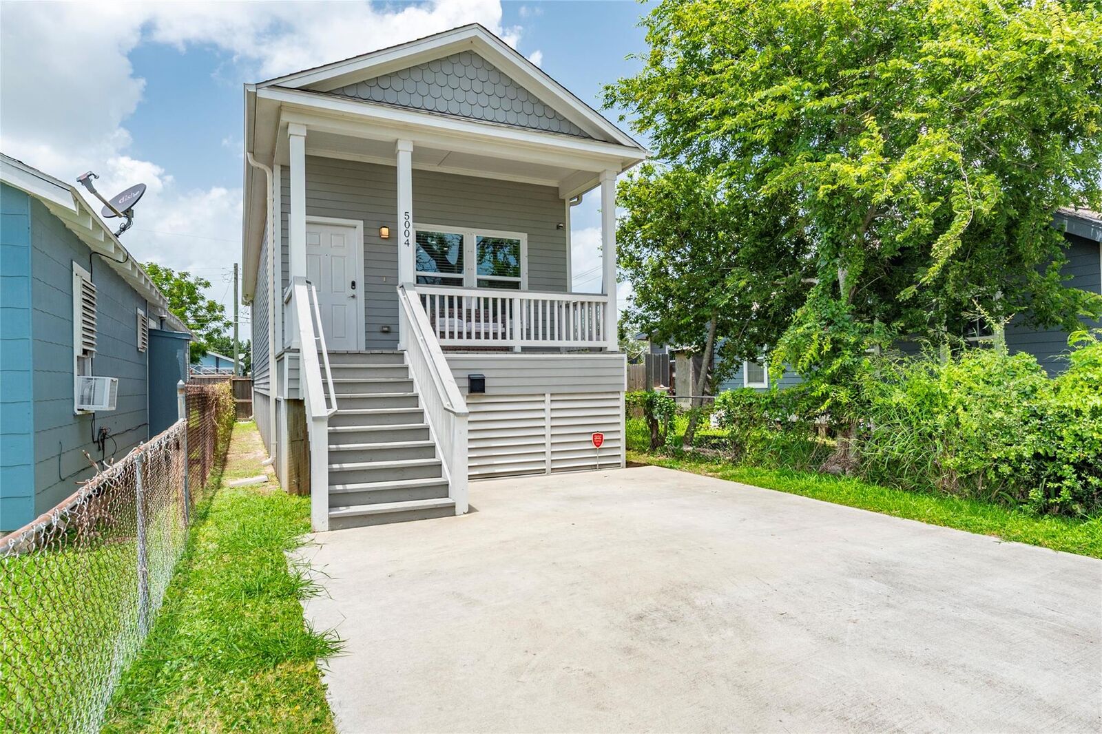 Property Photo:  5004 Avenue L  TX 77551 