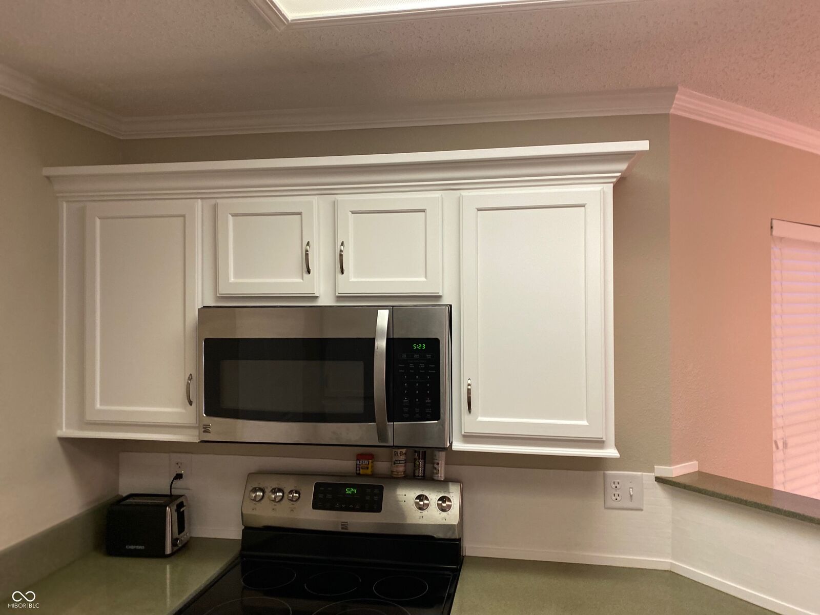 Property Photo: 10671 Pleasant View Lane IN 46038