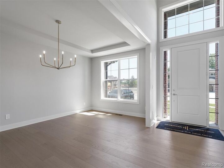 Property Photo:  3941 Capstan Ct  MI 48083 