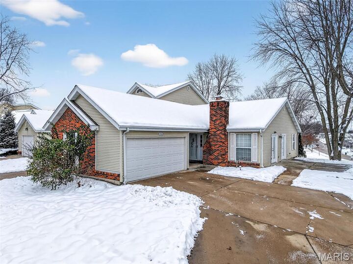 Property Photo:  51 Meadow Run Court 3  MO 63303 