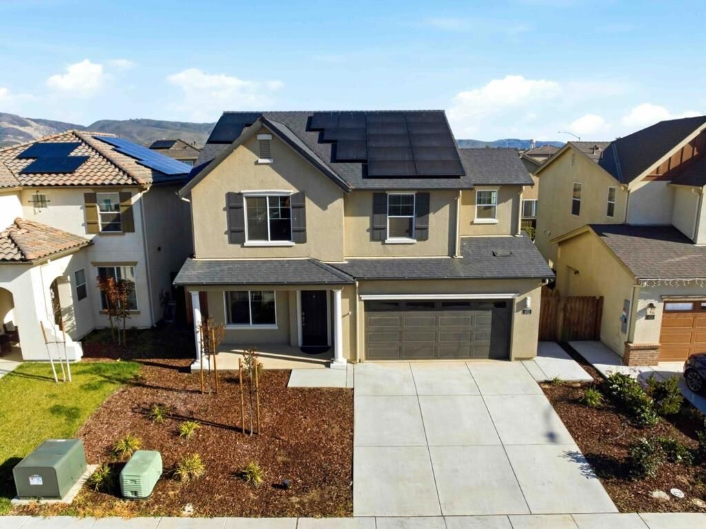 Property Photo:  452 Liberty Court  CA 93960 