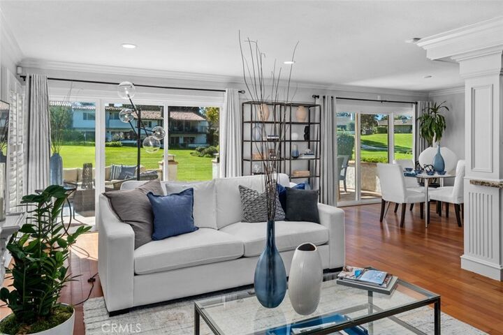 Property Photo:  525 Vista Flora  CA 92660 