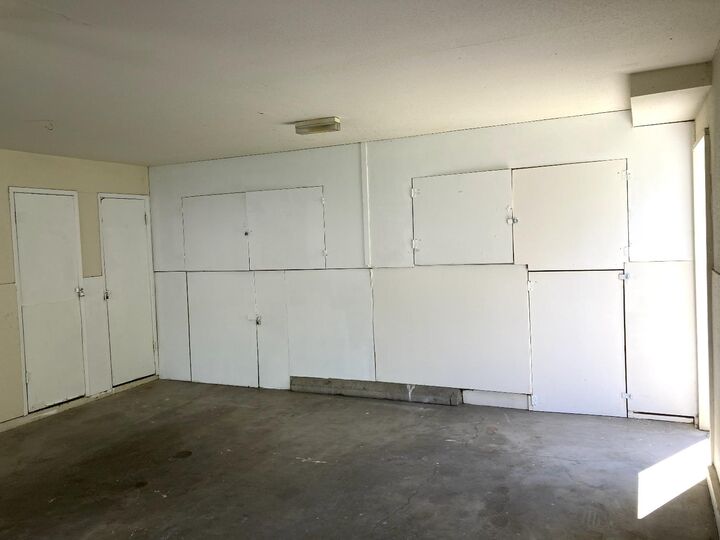 Property Photo:  5100 Connecticut Drive #4  CA 95841 