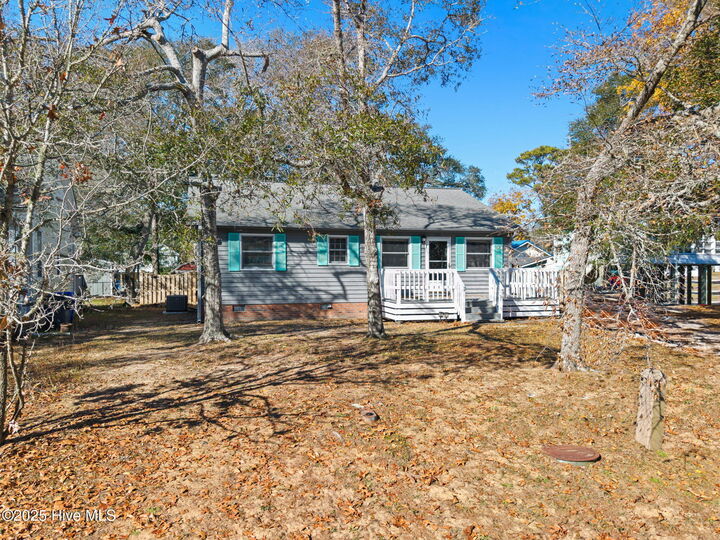 Property Photo: 101 SE 12th Street NC 28465