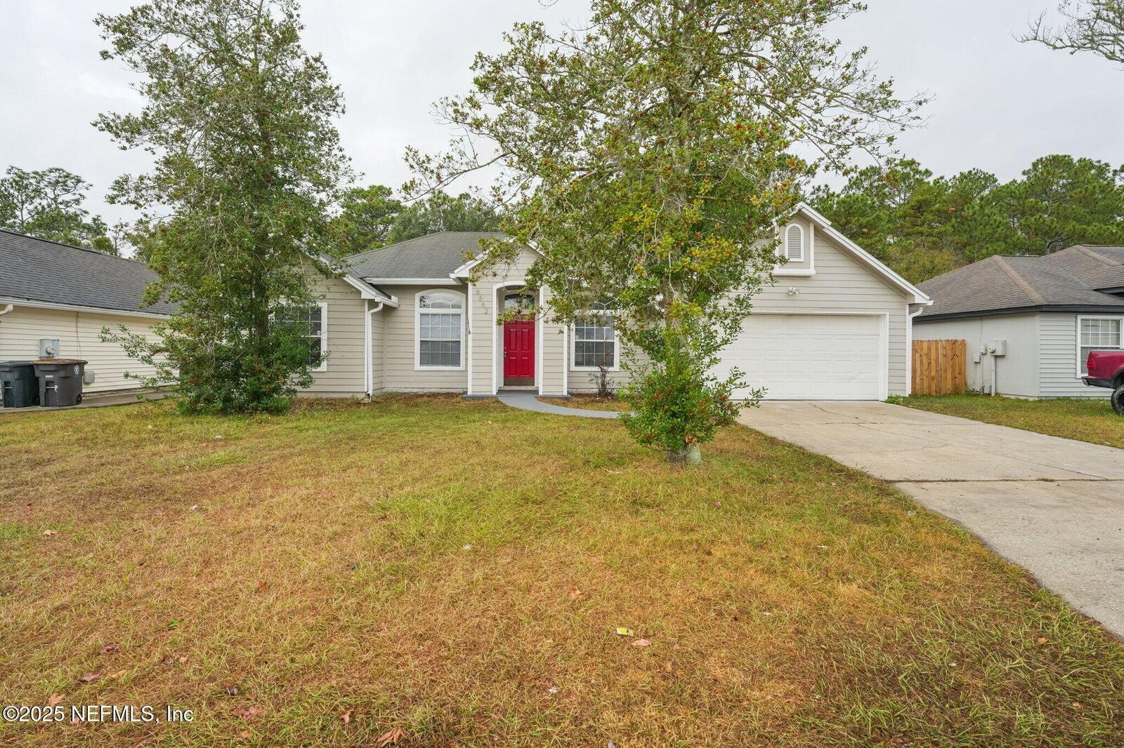 Property Photo:  6662 Delta Post Drive W  FL 32244 