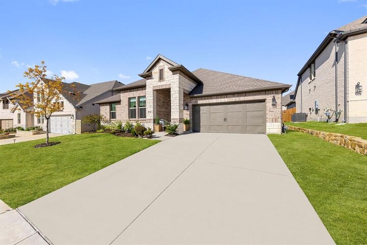 Property Photo:  1340 Cartona Road  TX 75087 