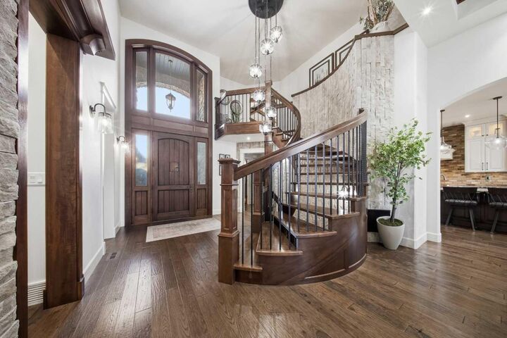 Property Photo: 24 Sagewood Close AB T4R 0M5