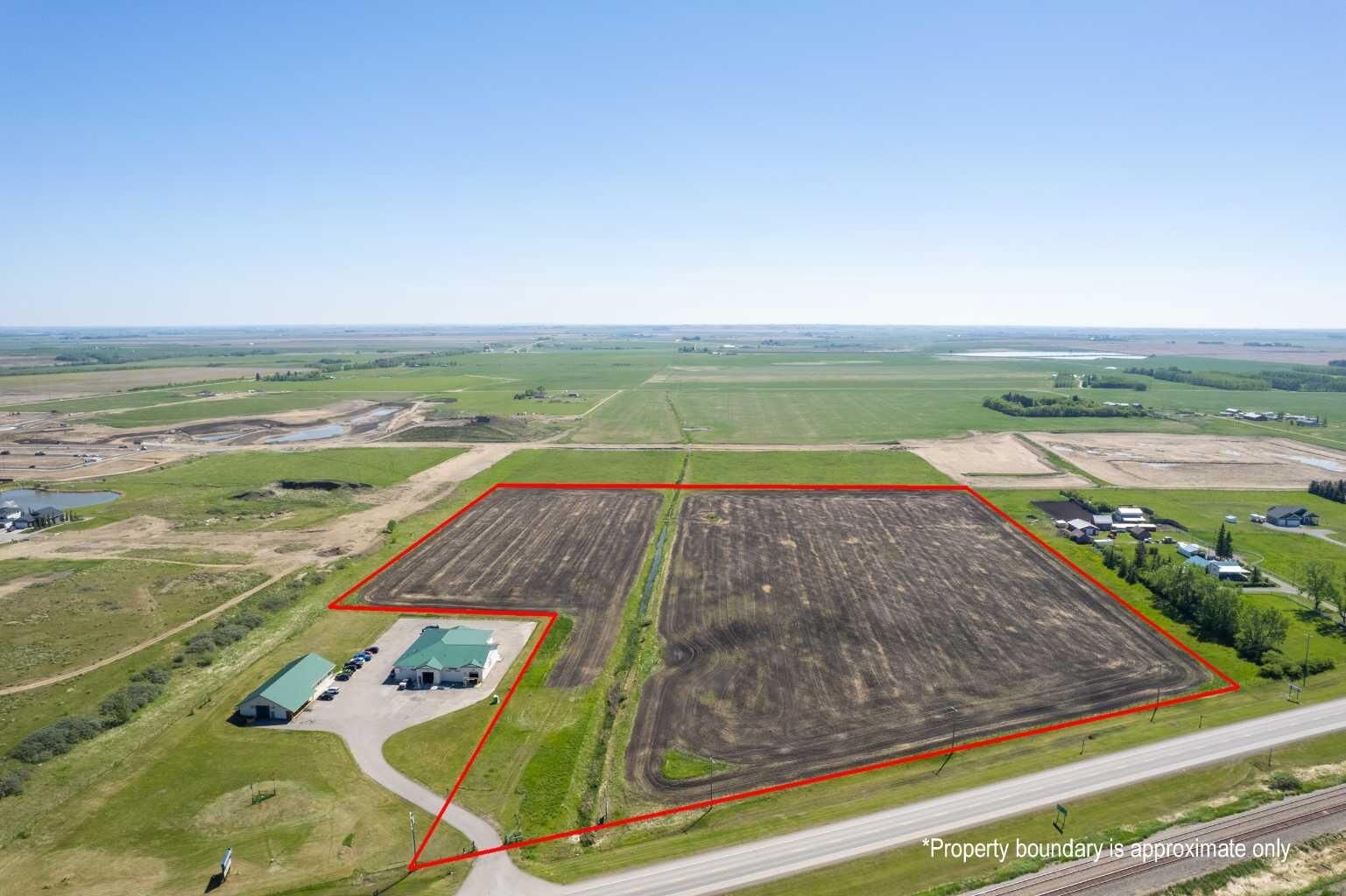 Property Photo: 1001A Highway 2A AB T0M 0N0