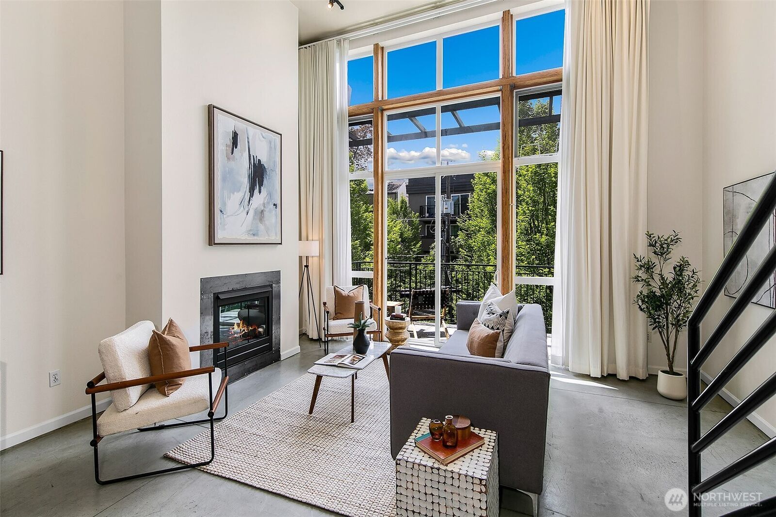 Property Photo:  1812  19th Avenue 306  WA 98122 