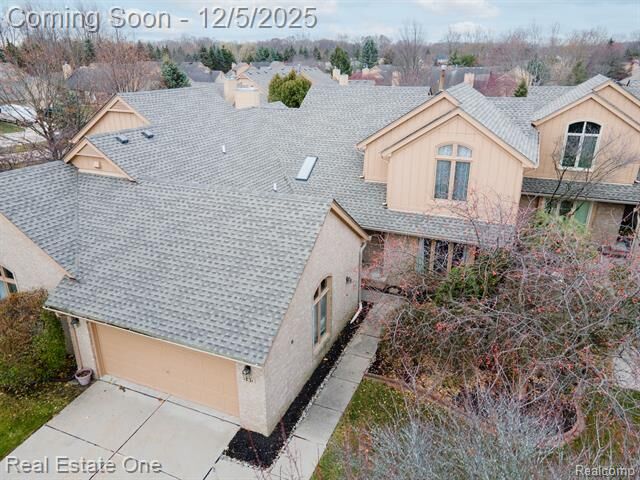 Property Photo: 1231 Autumn Drive 96 MI 48098