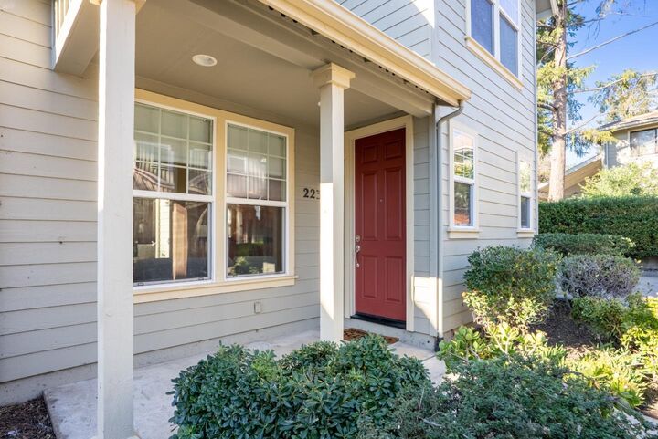 Property Photo:  223 Button Street  CA 95060 