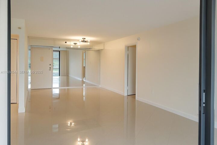 Property Photo: 1100 Saint Charles Pl 308 FL 33026