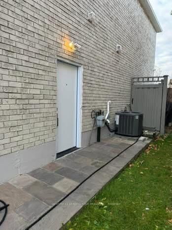 Property Photo: 29 James Edward Drive Basement ON L3S 1Z3