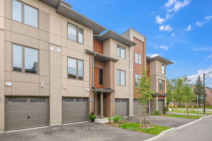 9 Winters Crescent  Collingwood ON L9Y 5T1 photo