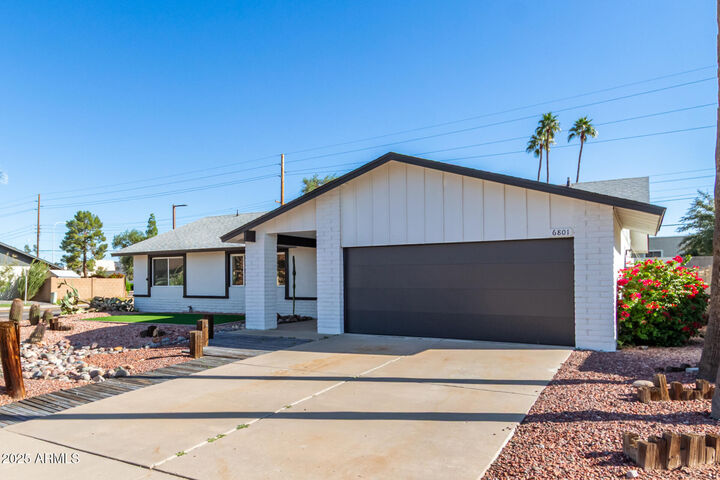 Property Photo: 6801 S Palm Drive AZ 85283