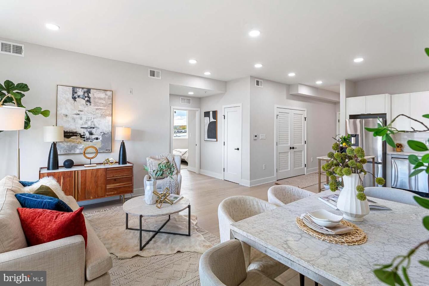 Property Photo:  1516 East Capitol Street NE 15  DC 20003 