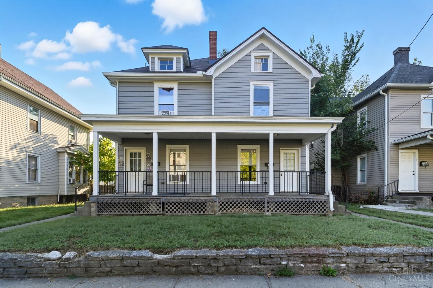 Property Photo: 211 Young Street OH 45044