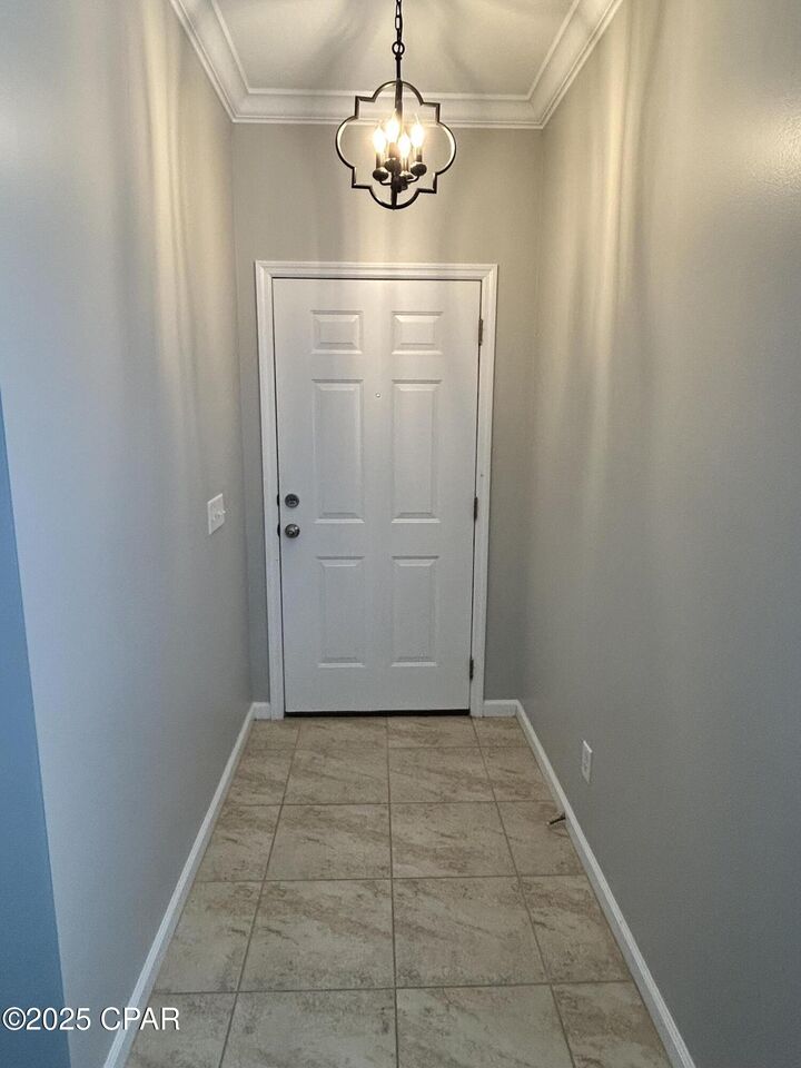 Property Photo:  810 E 24th Street  FL 32444 