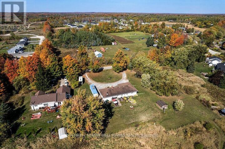 Property Photo:  741 Drummond Con 12C Road  ON K7C 3P1 