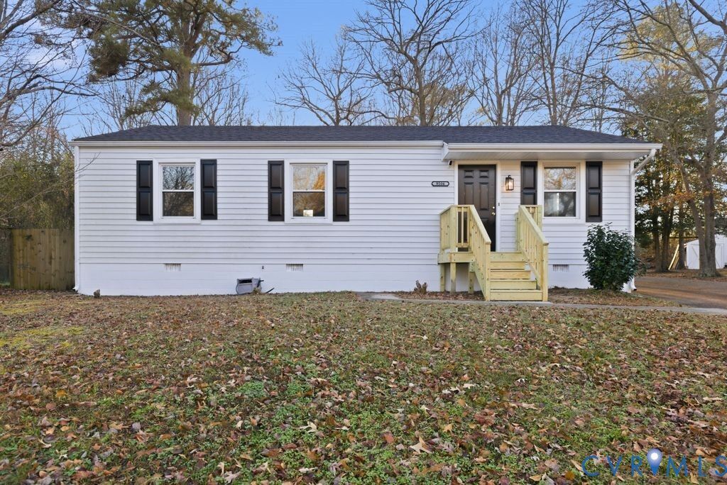 Property Photo:  9506 Bent Wood Lane  VA 23237 