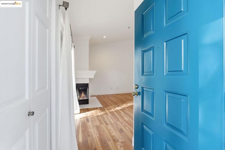 Property Photo: 316 Dursey Dr CA 94564