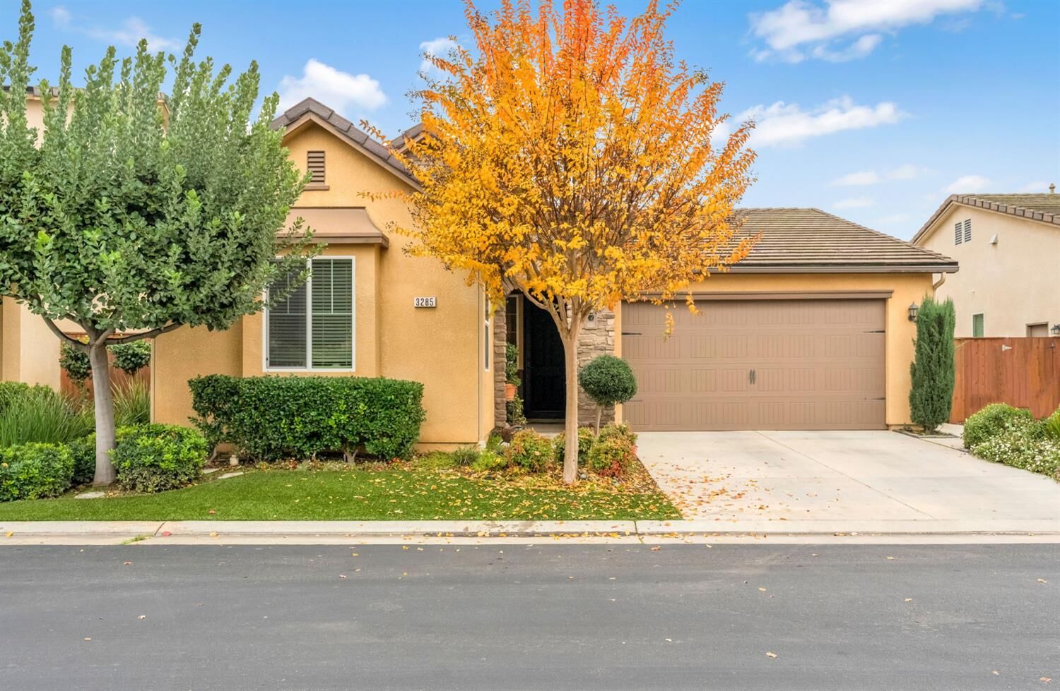 Property Photo:  3285 W Melody Drive  CA 93711 