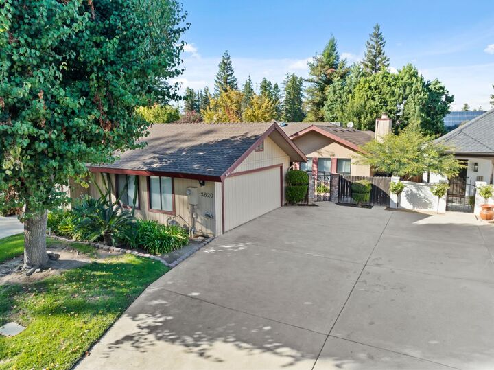 Property Photo:  3620 W Beechwood Avenue  CA 93711 