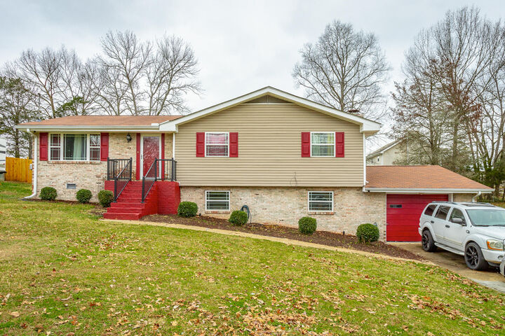 Property Photo:  12 Maple Lane  GA 30742 