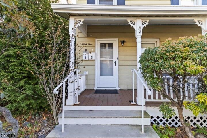 Property Photo: 34 Ashwood Ave 2 NJ 07901