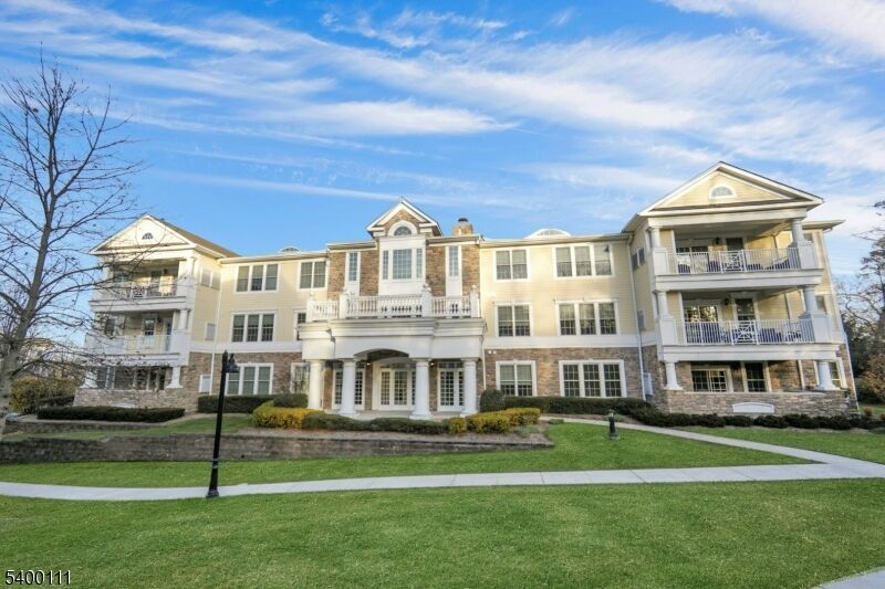 Property Photo:  205 Four Seasons Ln  NJ 07677 