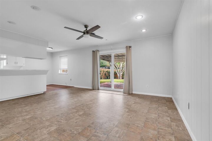 Property Photo: 8821 Dunlap Street TX 77074