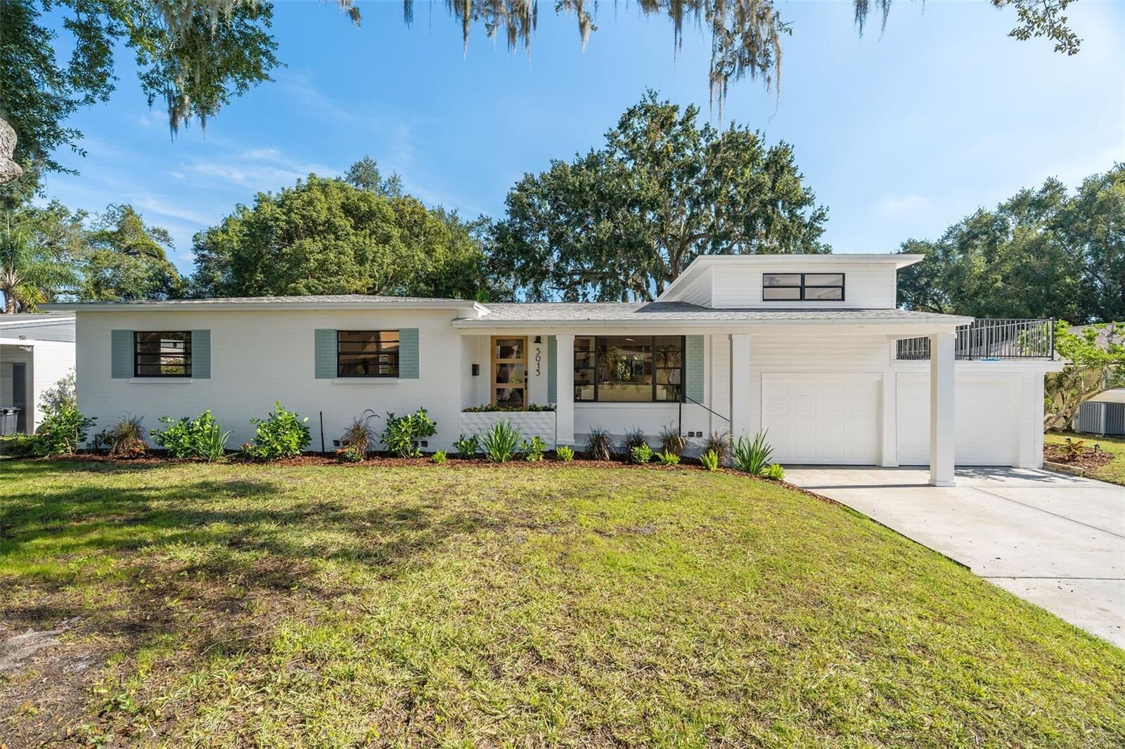 Property Photo:  5013 Monet Avenue  FL 32812 