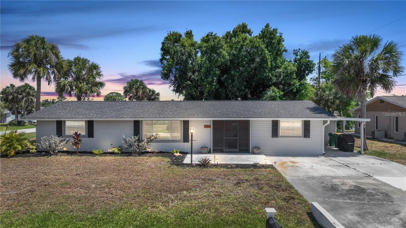 Property Photo:  1730 Bluebird Lane  FL 34224 