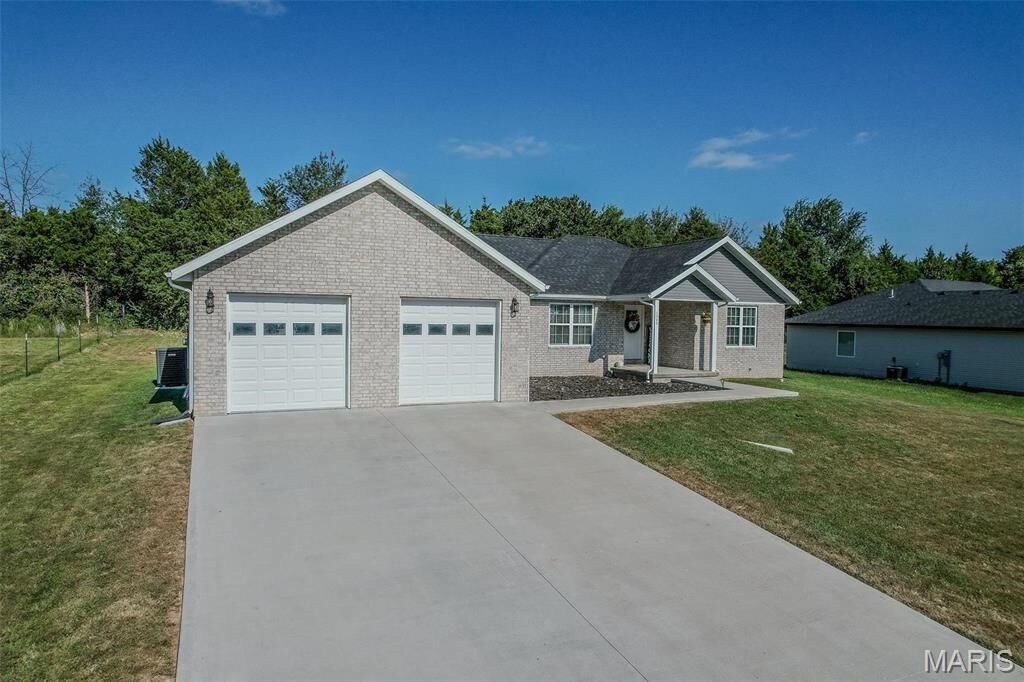 Property Photo:  1540 Fairfield Drive  MO 65536 