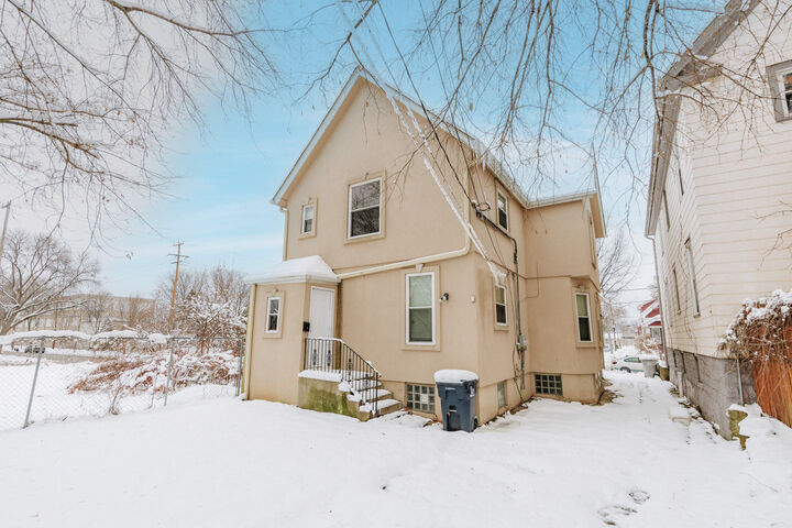 Property Photo: 3465 N 1st St WI 53212