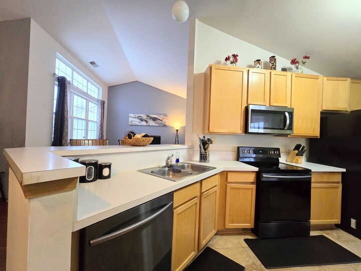 Property Photo: 2511 Sheehan Drive 203 IL 60564