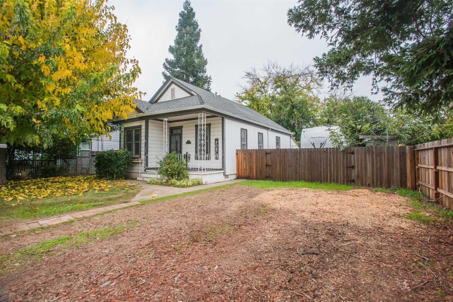 Property Photo: 9695 Kent Street CA 95624