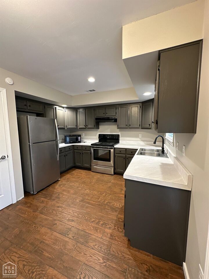 Property Photo: 5625 Valley Ridge Trail AR 72404