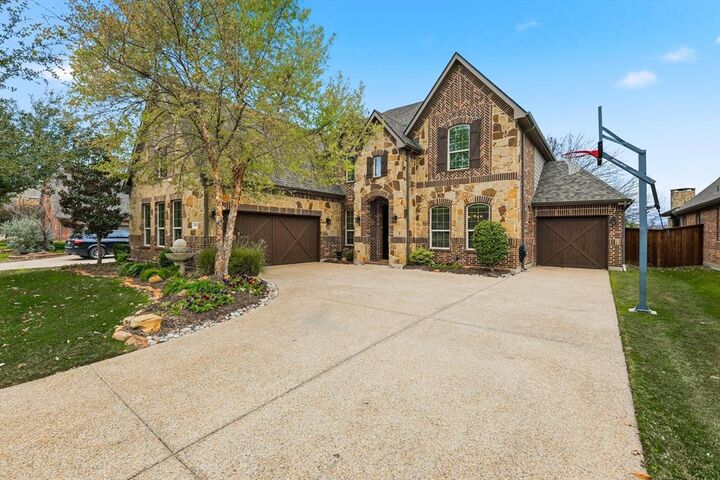 Property Photo:  2759 Chatswood Drive  TX 76262 