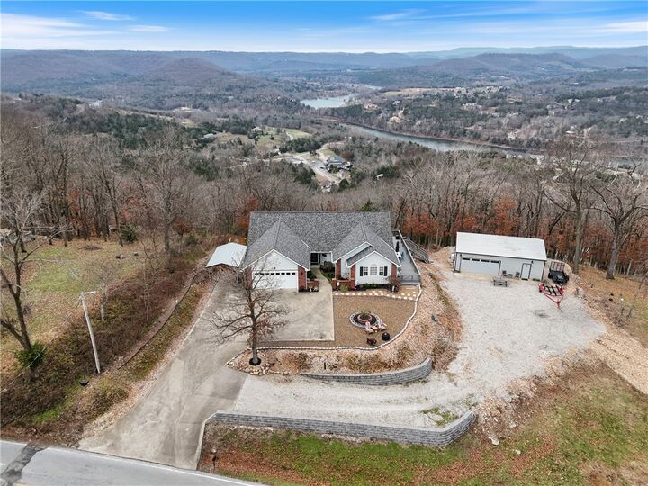 Property Photo: 311 Holiday Island Drive AR 72631