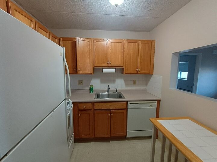 Property Photo: 157 Franklin St A3 MA 02180